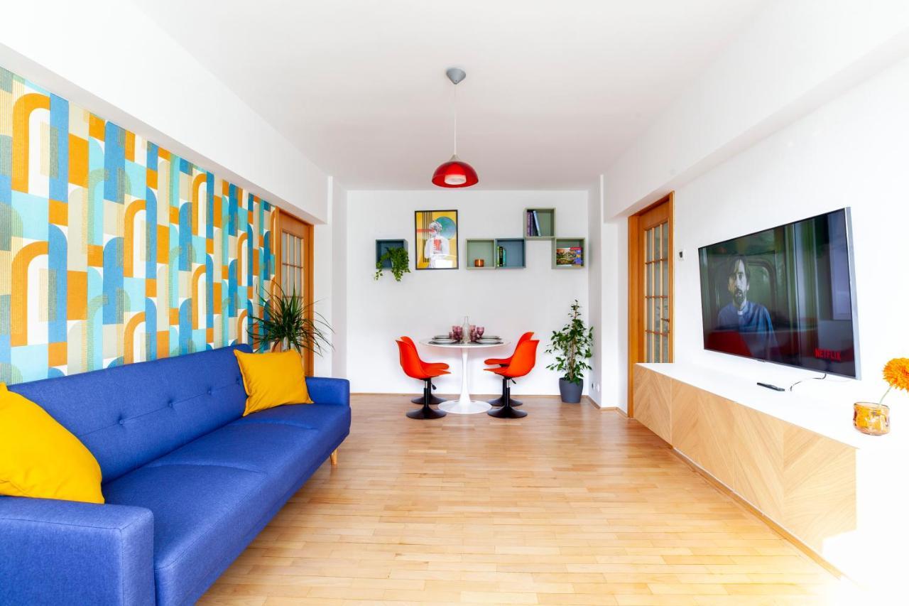 13 Septembrie Apt, Near Marriott Bucarest Extérieur photo